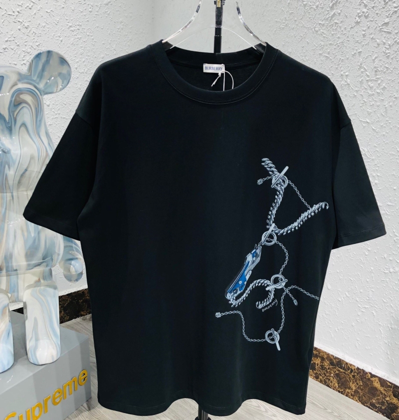 Burberry T-Shirts